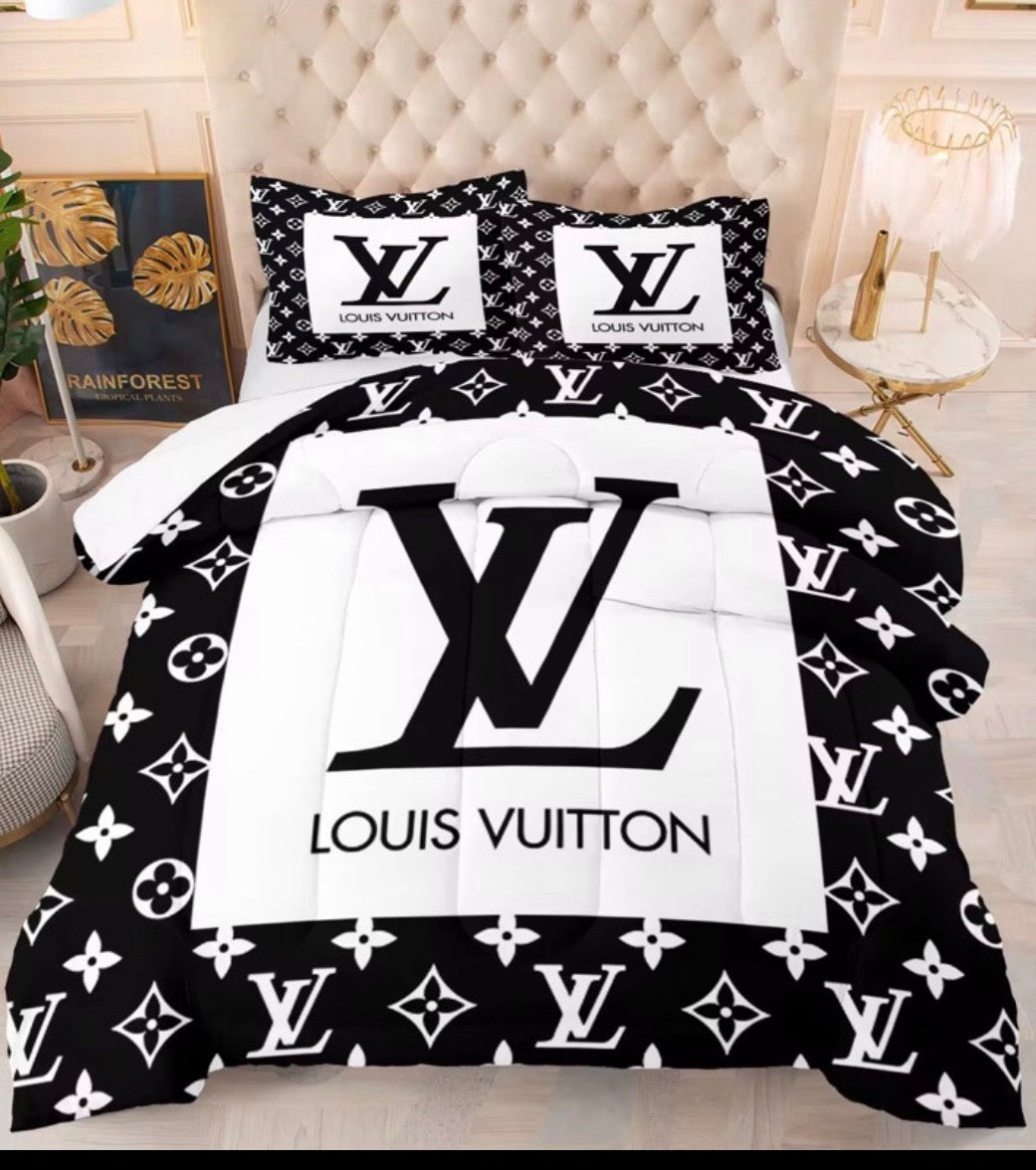 Luxury Designer Inspired Queen Bed Set – Soft & Elegant Home Collection
